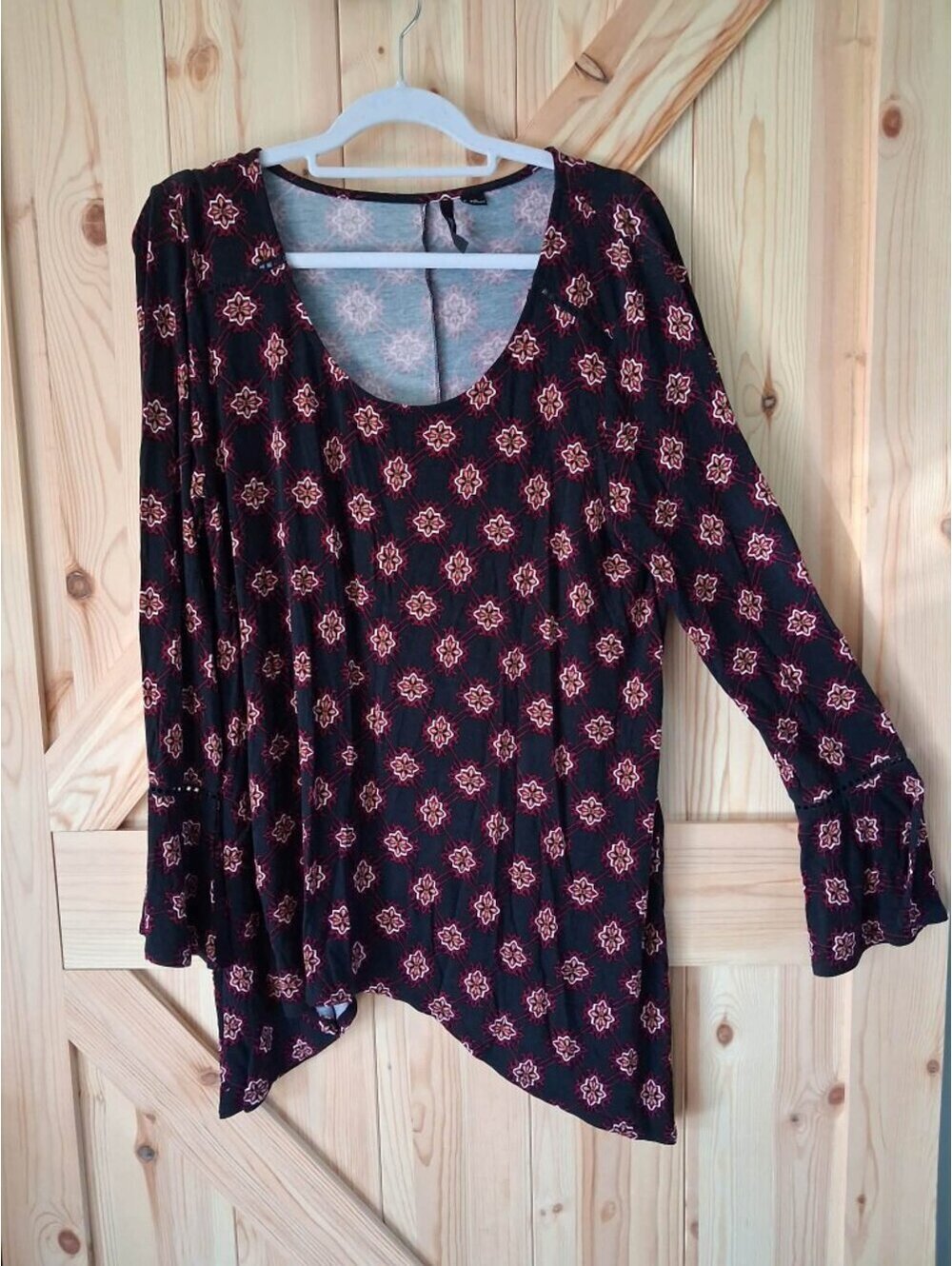 New Directions Petite PXL Rayon Blend Black Floral Long Sleeve Blouse